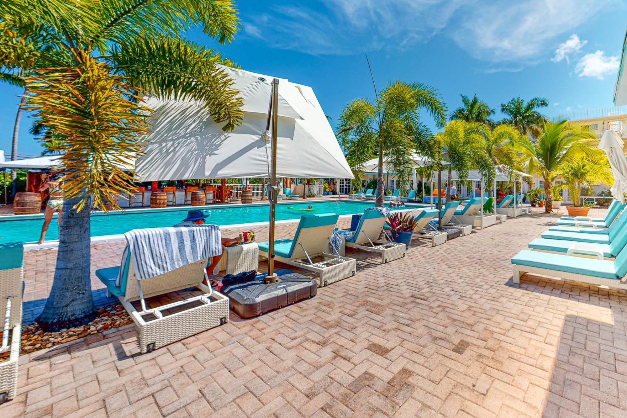 Sombrero Siesta Apartment Маратон Стая снимка